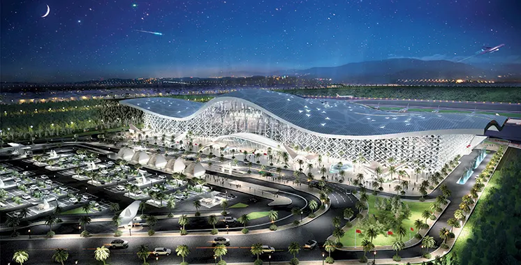 Aéroport Rabat-Salé : une façade vitrée de grande hauteur sous voile de bois